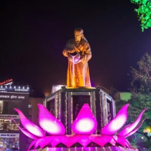 Shirdi – Maharashtra Culture and Spiritual Tour